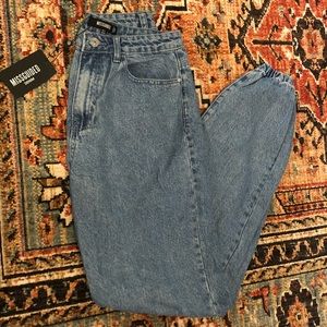 MISSGUIDED High Waisted Mom Jean